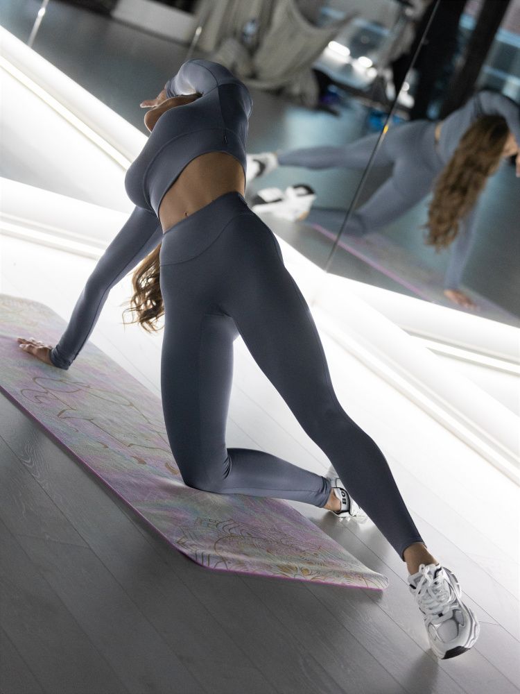 Bona Fide: Bona Base "Dark Gray"